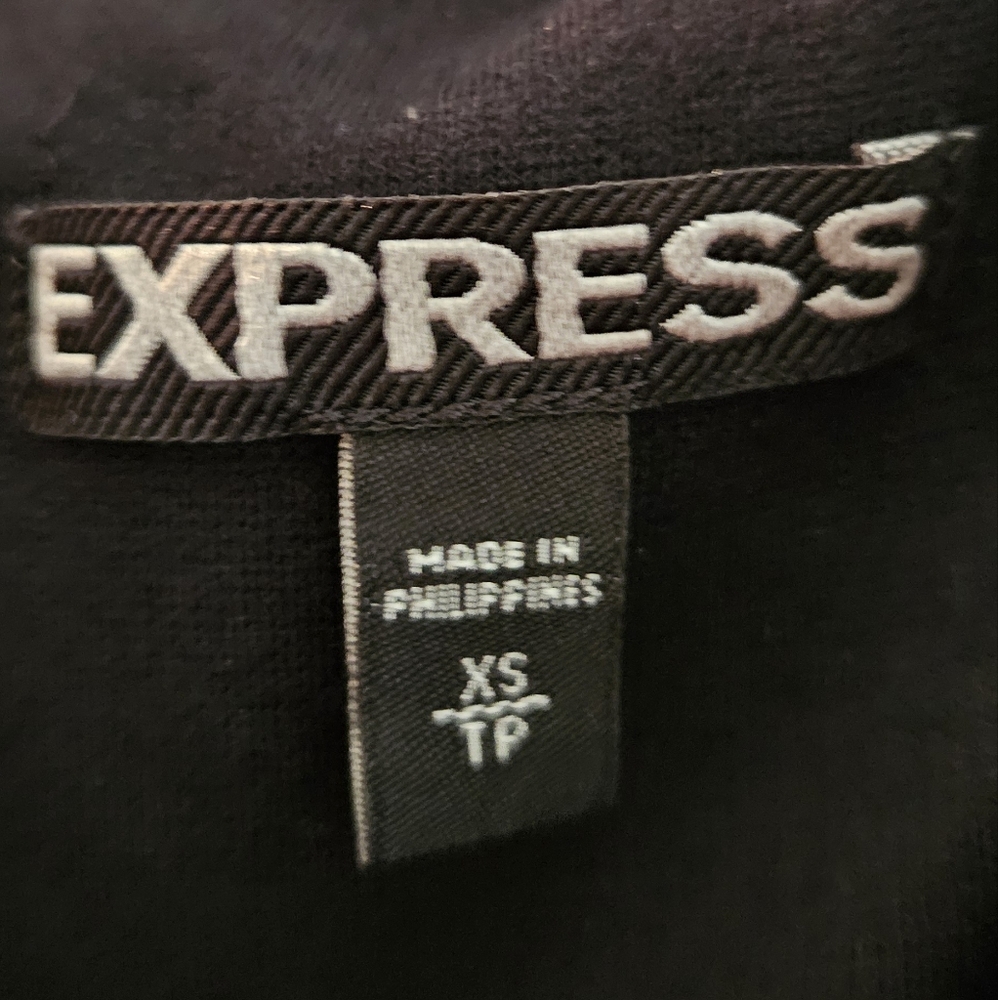Express dress - Picture 4 of 6